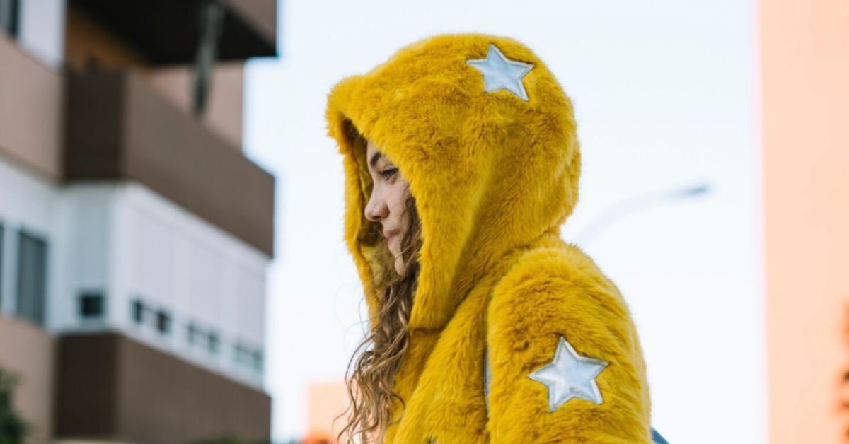 Spider Print Hoodie – Trendy Street Style Essential