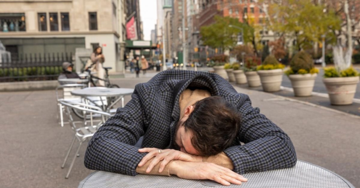 Living Pain-Free in the City That Never Sleeps